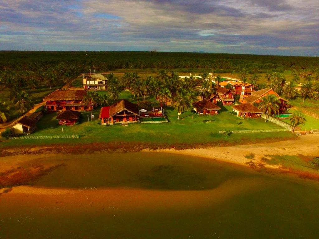 Vila Ybytu Eco Resort Itarema Exterior photo